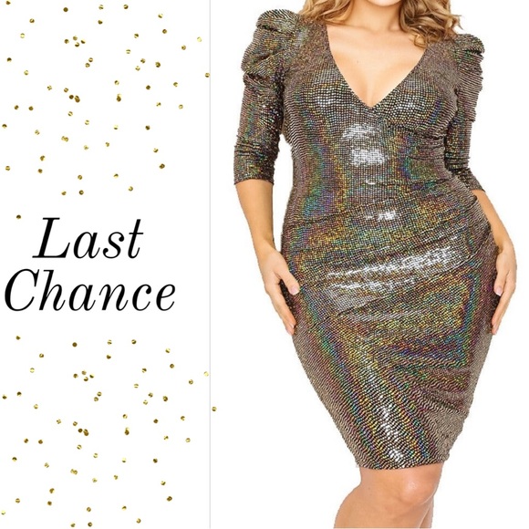 Shannel’s Closet Dresses & Skirts - Metallic Sequins 3/4 Puff Sleeve Midi Dress